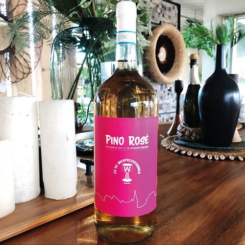 Wienpreuverinnen Magnumfles "PINO ROSÉ" 1,5 ltr exclusieve huiswijn (te koop bij Renate Mols)